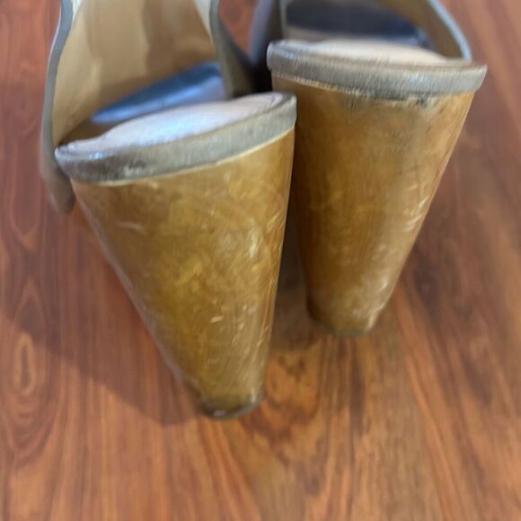 Coach wooden wedges taupe 7.5 - Picture 5 of 7